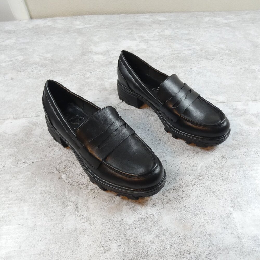 Unisa Chunky Black Loafer Academia Business Casual Vegan